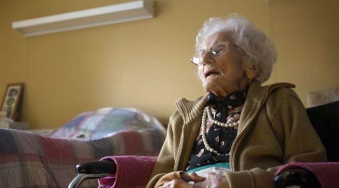 cine este cea mai batrana persoana din lume vezi cati ani are si unde isi va sarbatori ziua de nastere