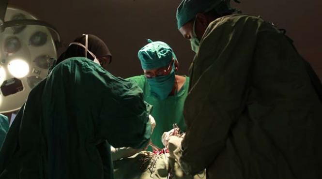 incredibil cinci bolnavi au primit organe provenite de la un bolnav de sida