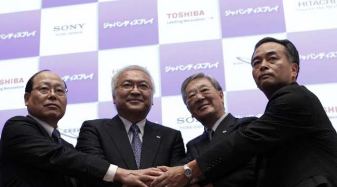 alianta istorica in japonia sony toshiba si hitachi lupta pentru acapararea pietei de ecrane pentru smartphone uri si tablete pc