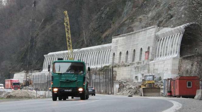 14 miliarde de lei tocate in 785 de kilometri de drumuri