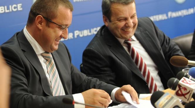 blejnar si ialomitianu desfiintati de reprezentatii investitorilor straini nu se poate vorbi de noi taxe si impozite fara cresterea gradului de colectare