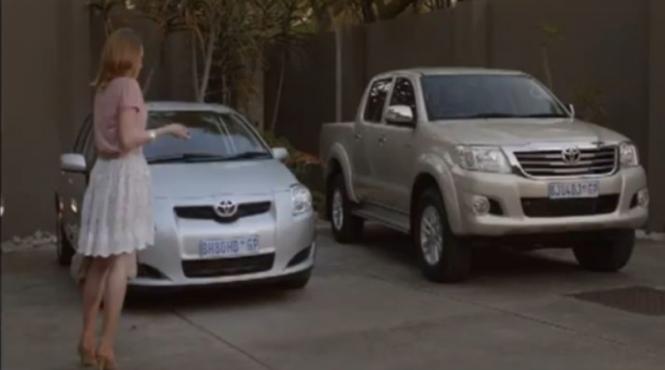 hilux un muncitor prietenos cel putin in reclame