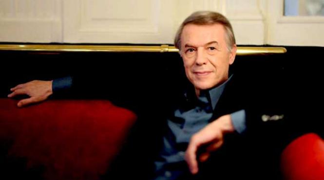 la adamo s au vandut peste 2 500 de bilete