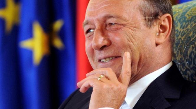 traian basescu citat la consiliul pentru combaterea discriminarii