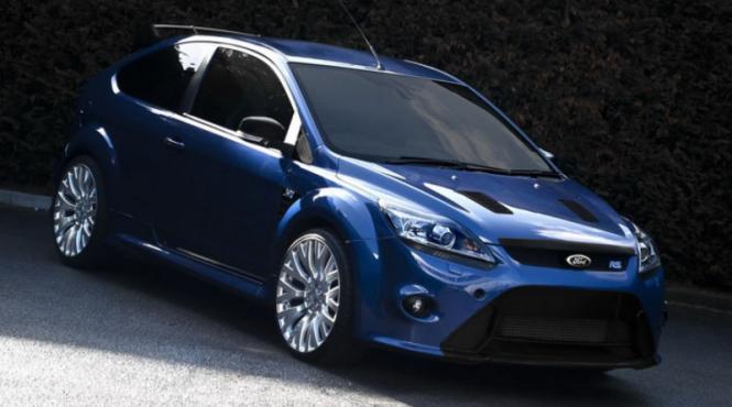 un ford focus rs mai evident