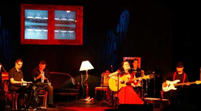 sublimul triunghiului conjugal