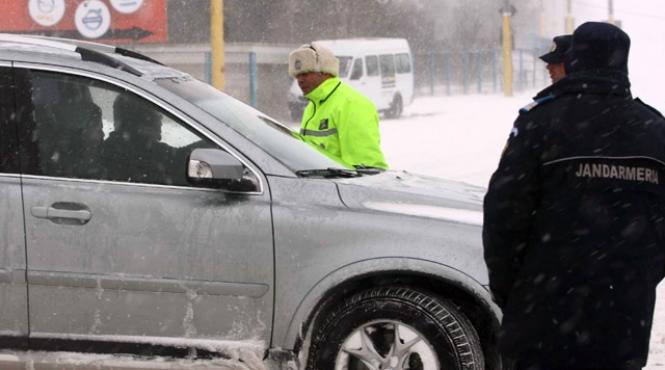 ghid de evitare a amenzii pentru lipsa cauciucurilor de iarna