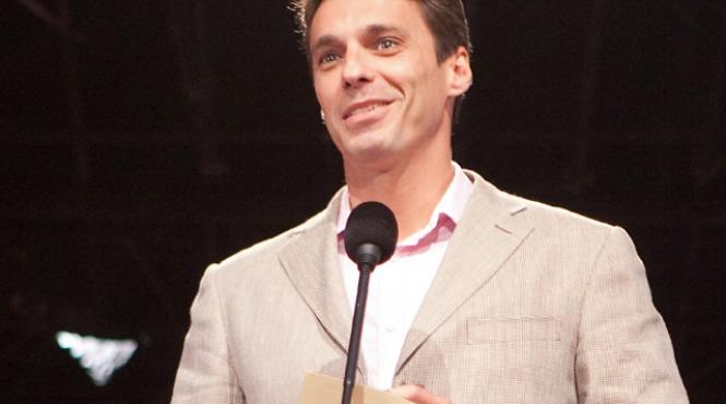 mircea badea despre procesul privitor la datoria sa catre statul roman turcescule casca urechile blejnar scoate banii video