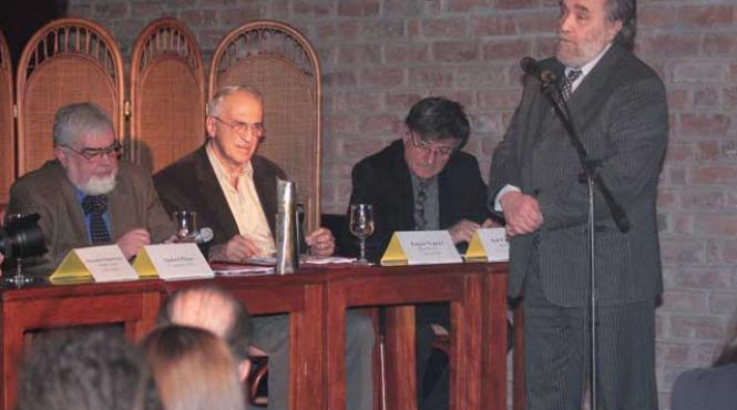 prometheus opera omnia lui ilfoveanu