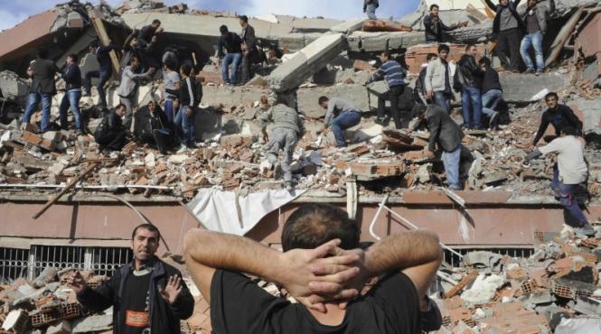 cutremur de 7 2 grade in estul turciei primele rapoarte indica un numar de 1000 de morti video