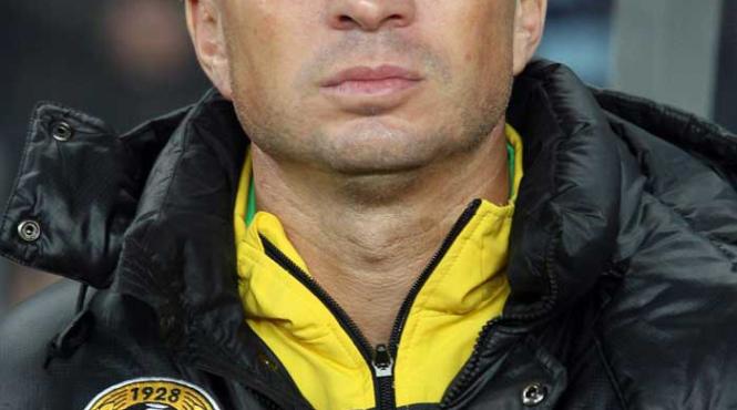 dan petrescu a reusit sa intre in play off