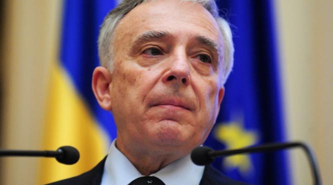 isarescu anul 2012 si urmatorii nu vor mai semana cu anii 2009 2011 romania trebuie sa forteze iesirea din criza