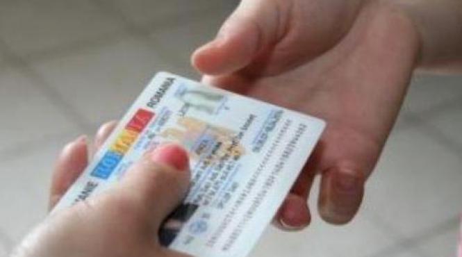 cnp ul din nou obligatoriu la recensamant recenzorii se intorc la cei care nu l au declarat