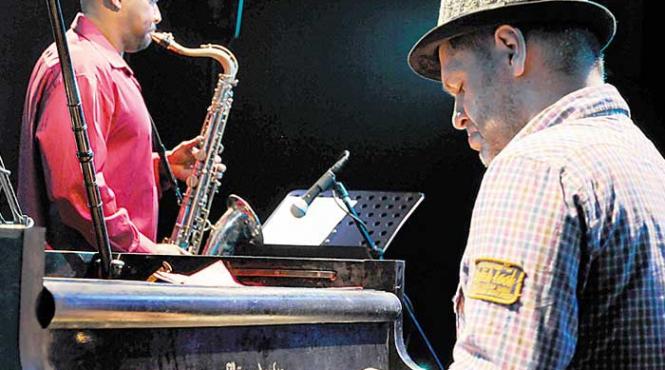 grupul elevation din new york in concert la arcub