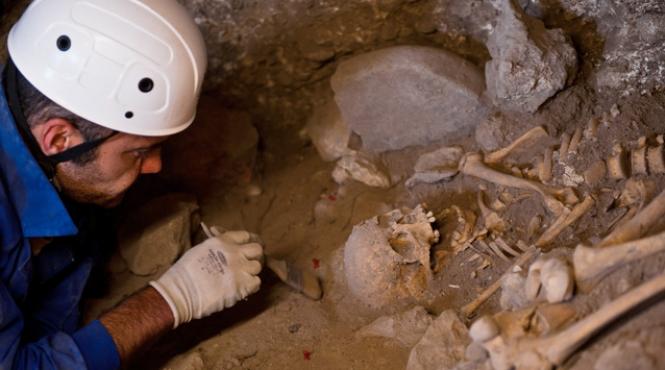 schelete romeo si julieta descoperite in italia foto