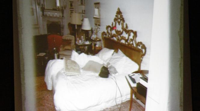 patul in care a murit michael jackson scos la licitatie