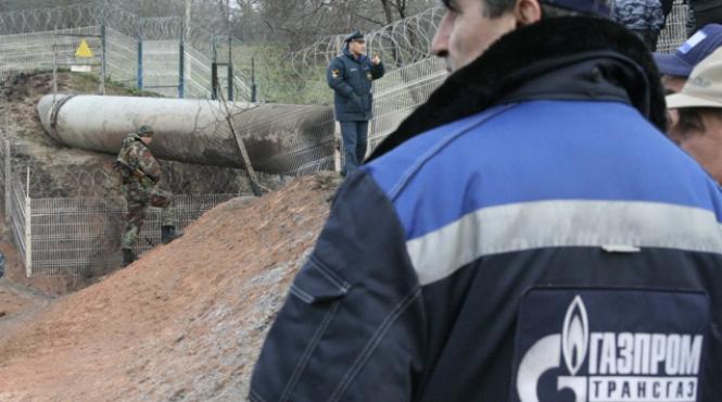 gazprom vrea sa puna mana pe oltchim prin intermediari