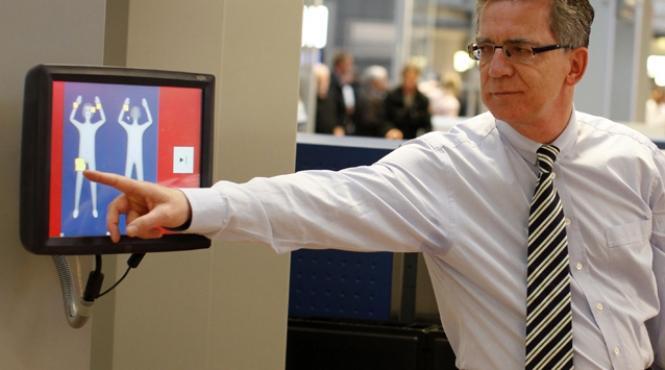 scanerele care te dezbraca in piele goala pe aeroporturi au primit girul ue