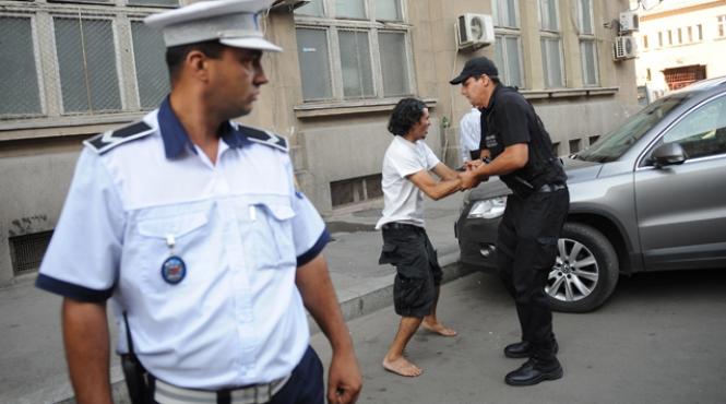 seful politiei romane le cere politistii sa traga fara frica liviu popa ii asigur ca nu vor trebui sa faca multe rapoarte