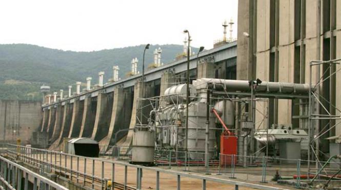 alba neagra cu privatizarile prima companie de stat care va avea manager privat este hidroelectrica