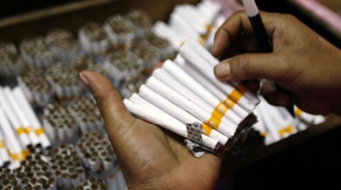 philip morris da in judecata guvernul australiei aici tigarile se vor vinde in pachete simple fara marca firmei din 2012