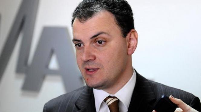 sebastian ghita vintu platea politicieni artisti academicieni securisti curve era un fel de idol pentru o mare parte din oamenii de media