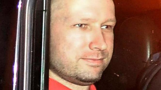 apelul telefonic al asasinului norvegian breivik catre politie difuzat in premiera audio