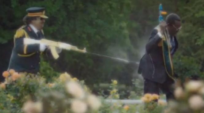 ultimul dictator in viata se joaca cu gaddafi hussein p w botha si idi amin intr o reclama video