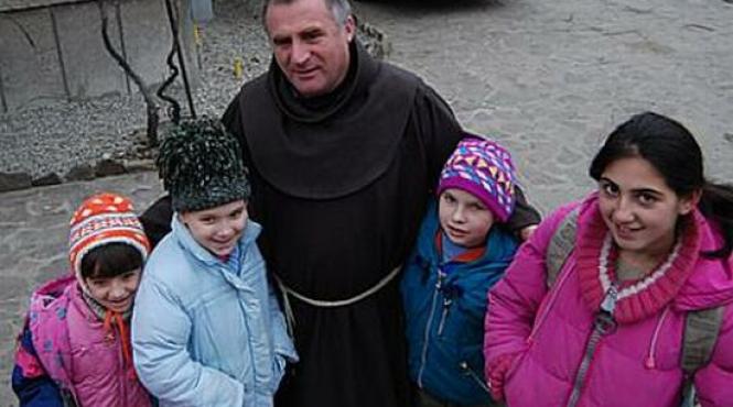 fenomenul bojte csaba parinte pentru 2300 de copii