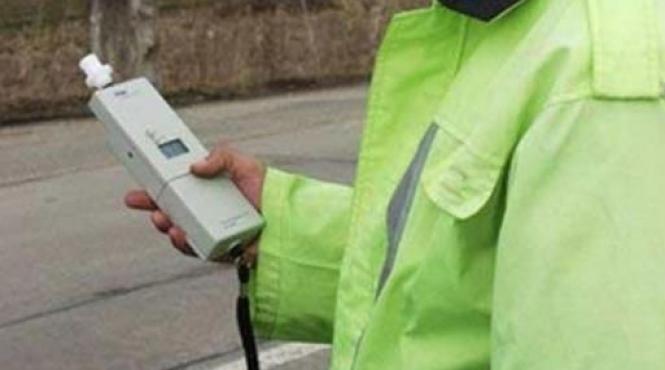 instructor auto prins de politisti cu o alcoolemie record 2 95 la mie