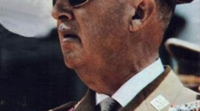 spania ramasitele pamantesti ale dictatorului franco vor putea fi deshumate si mutate in alt loc