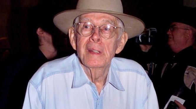 harry morgan colonelul potter din m a s h a murit