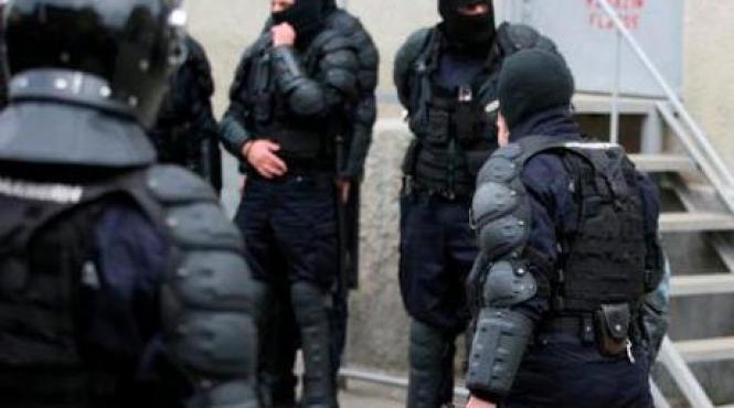 descinderi la interlopii din mangalia membrii clanului raim cercetati in cel putin zece dosare penale