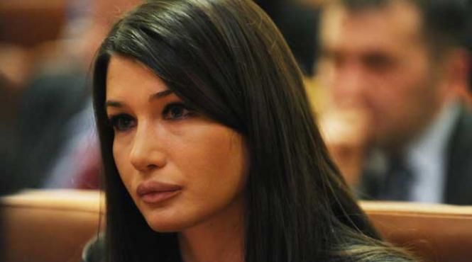 elena basescu numita ceausescu in parlamentul european video