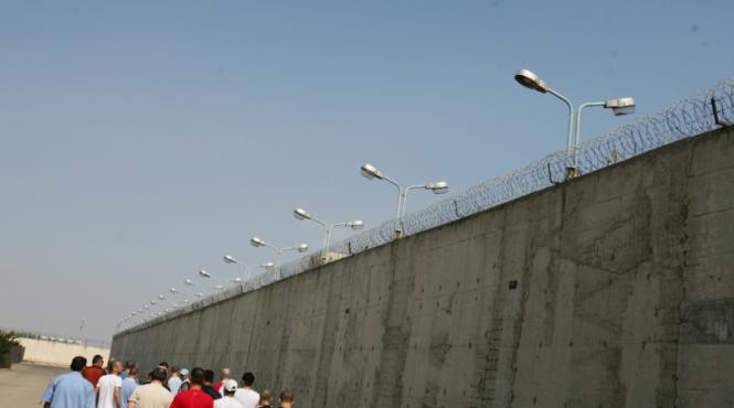 sef de sectie la penitenciarul de maxima siguranta rahova retinut de dna