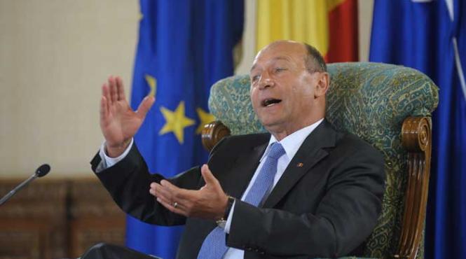 basescu pune la zid udmr