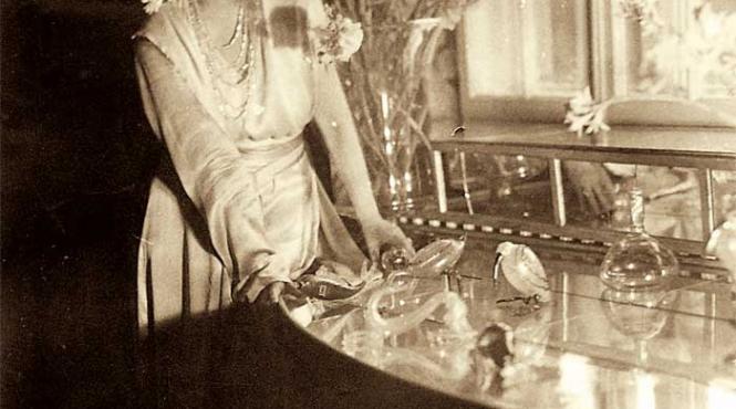 darul zanei scriitoare