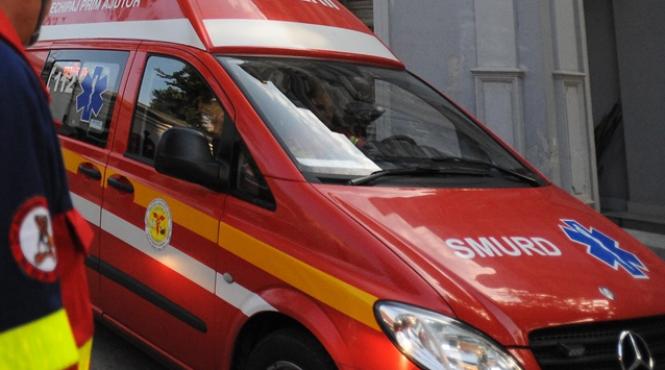 un elev din galati a fost injunghiat in curtea liceului