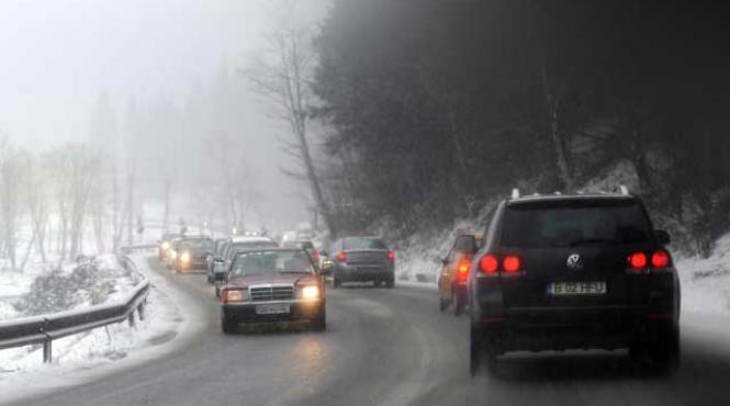 a inceput exodul de revelion pe dn 1 se circula bara la bara