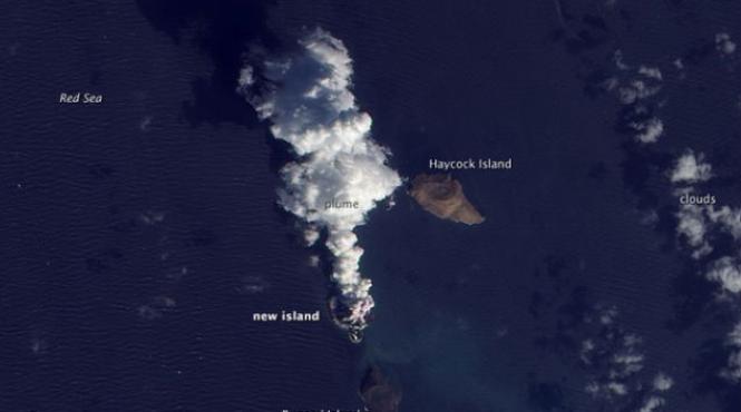 un vulcan subacvatic a creat o insula noua in marea rosie foto video