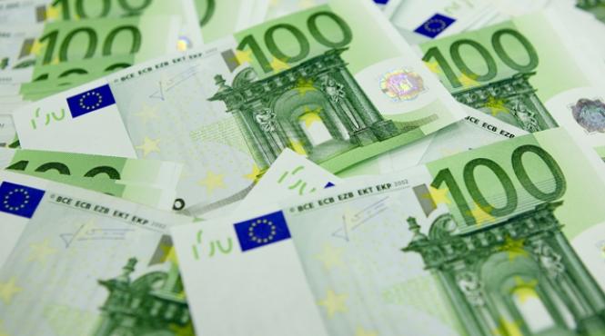 rezervele valutare au crescut cu 1 5 miliarde euro