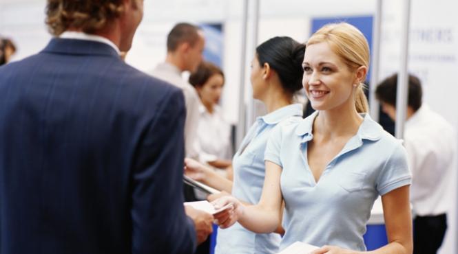 sunt foarte buna la pat cum isi definesc meseria corporatistii cand ies la agatat