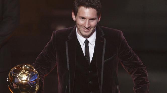balonul de aur sechestrat de messi argentinianul a castigat trofeul pentru al treilea an consecutiv