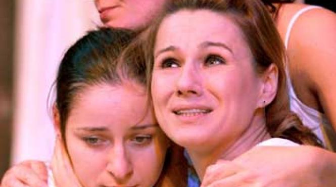 teatrul se arata a fi bun si in 2012 ii