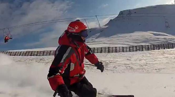 soare munte zapada si schi pe valea dorului video