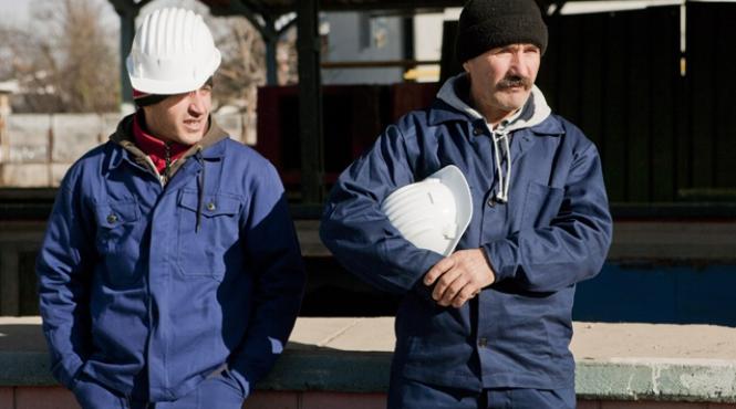 romanii sunt cei mai munciti lucratori cu norma intreaga din uniunea europeana