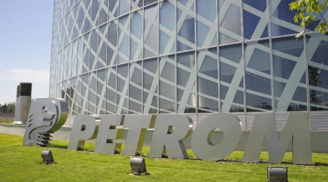 liber la scumpirea carburantilor petrom a dat tonul rompetrol si lukoil s au aliniat este a treia majorare de preturi din 2012