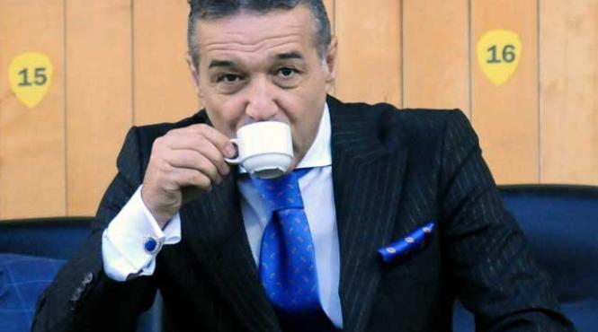 gigi becali am fost scarbit cand am vazut ca mii de romani au iesit in strada ca sa i ia apararea unui arab