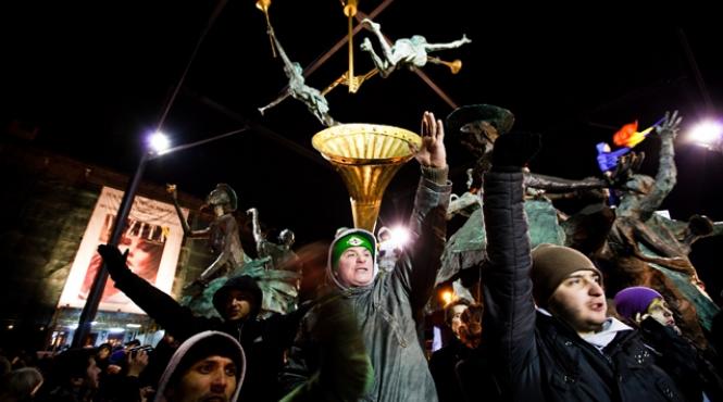 celebra javra ordinara tradusa de the economist get out you miserable dog