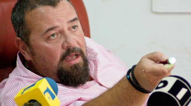 piedone confuzat politic de panselute